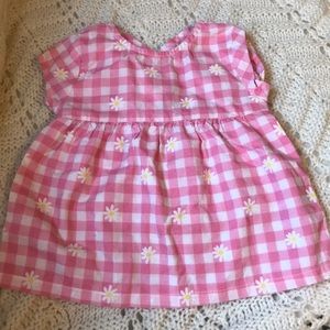 Baby Girl Pink and White dress w/ daisies